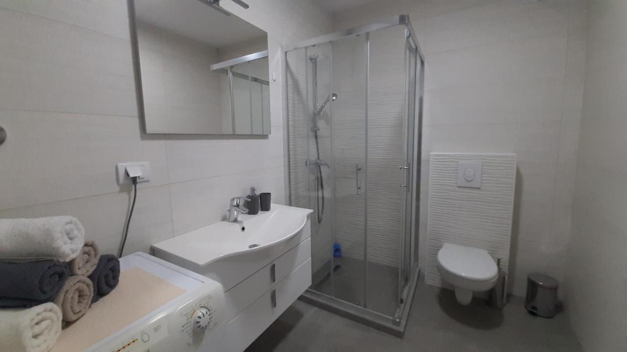 Apartman 222 Brčko Exterior foto